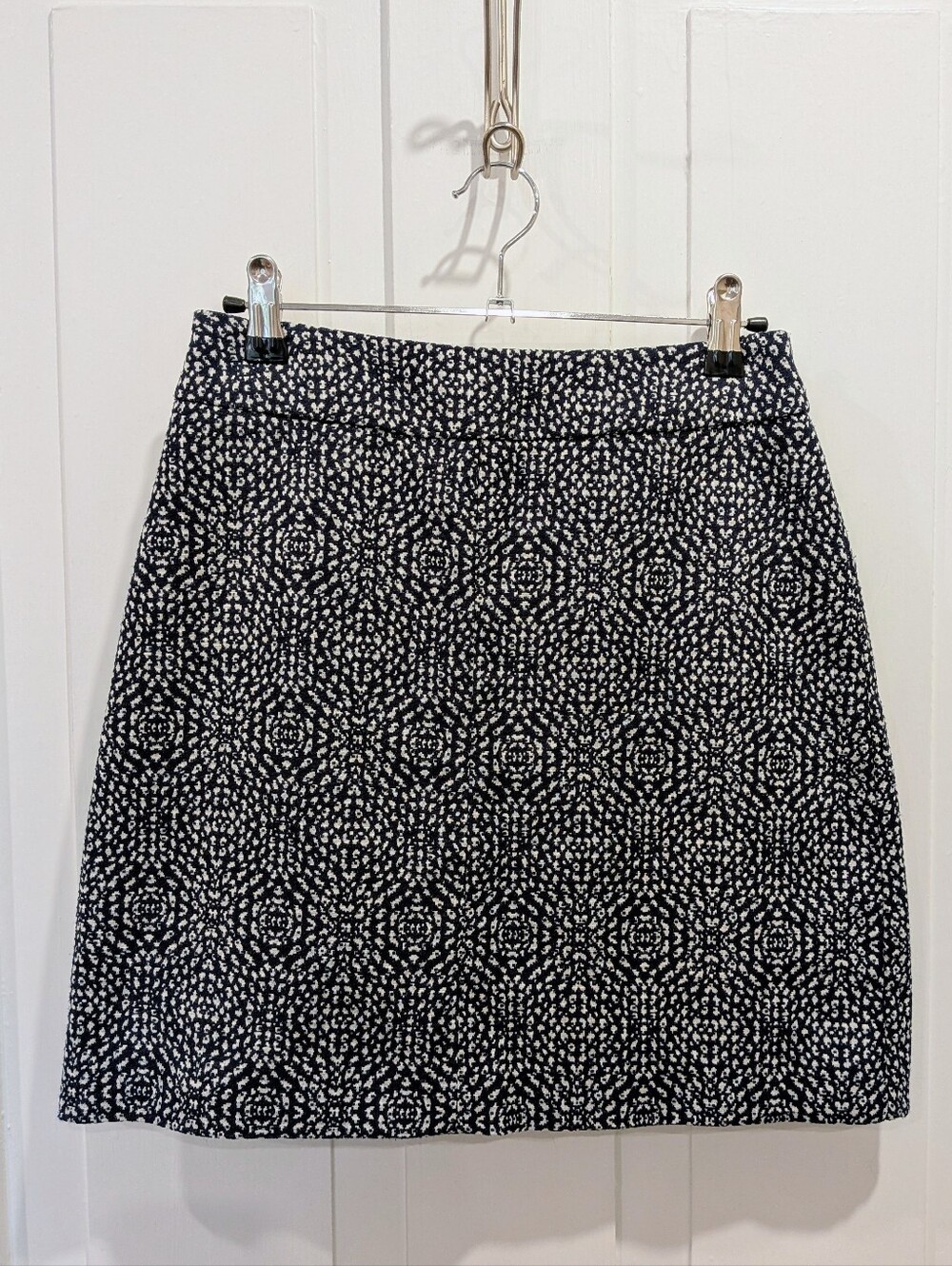 H&M Navy & White Patterned A-Line Mini Skirt | Size 2